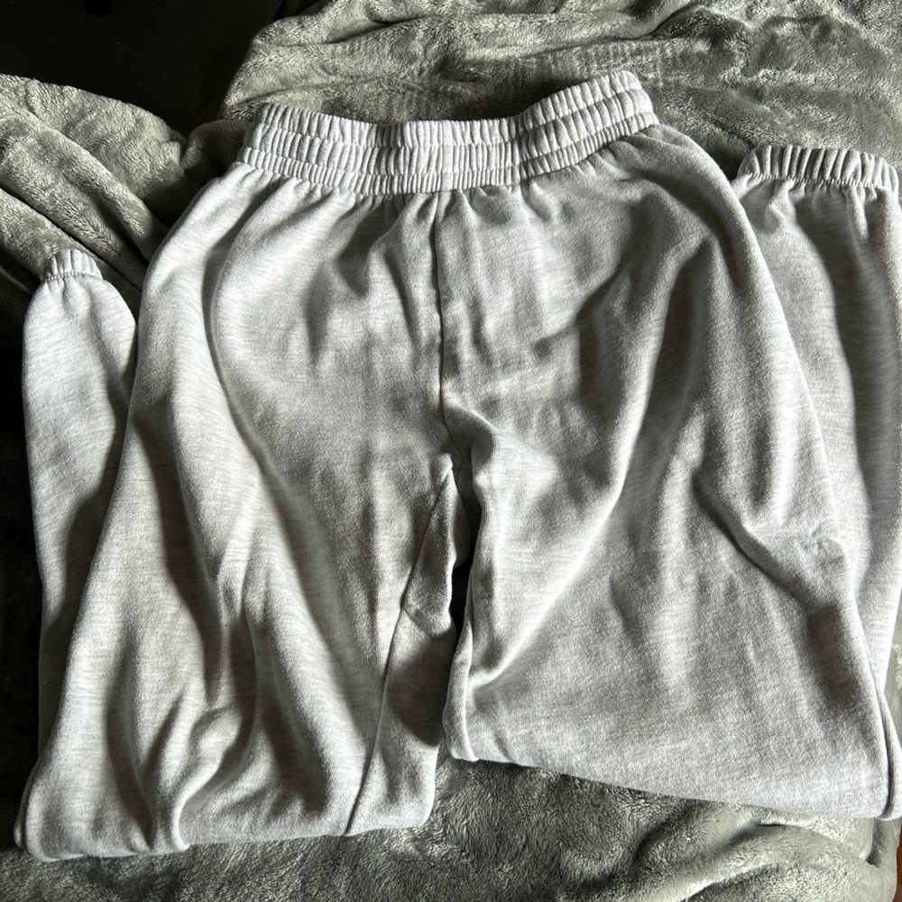 Light Grey Cuffed Sweatpants